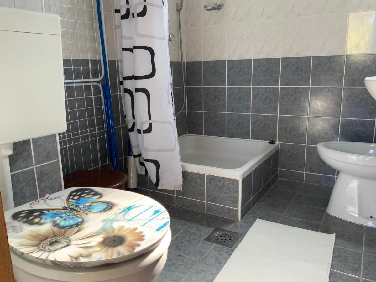 Solenta - Sunny & Bright Apartment Near Beach W Self Checkin Necujam Luaran gambar