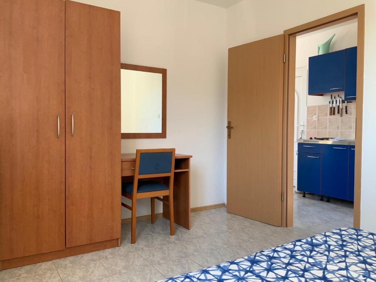 Solenta - Sunny & Bright Apartment Near Beach W Self Checkin Necujam Luaran gambar